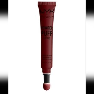 NWT NYX Professional Makeup Powder Puff Lippie in Pop Quiz